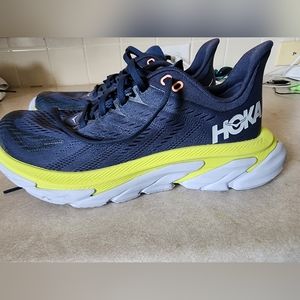 Hoka Clifton edge shoes
